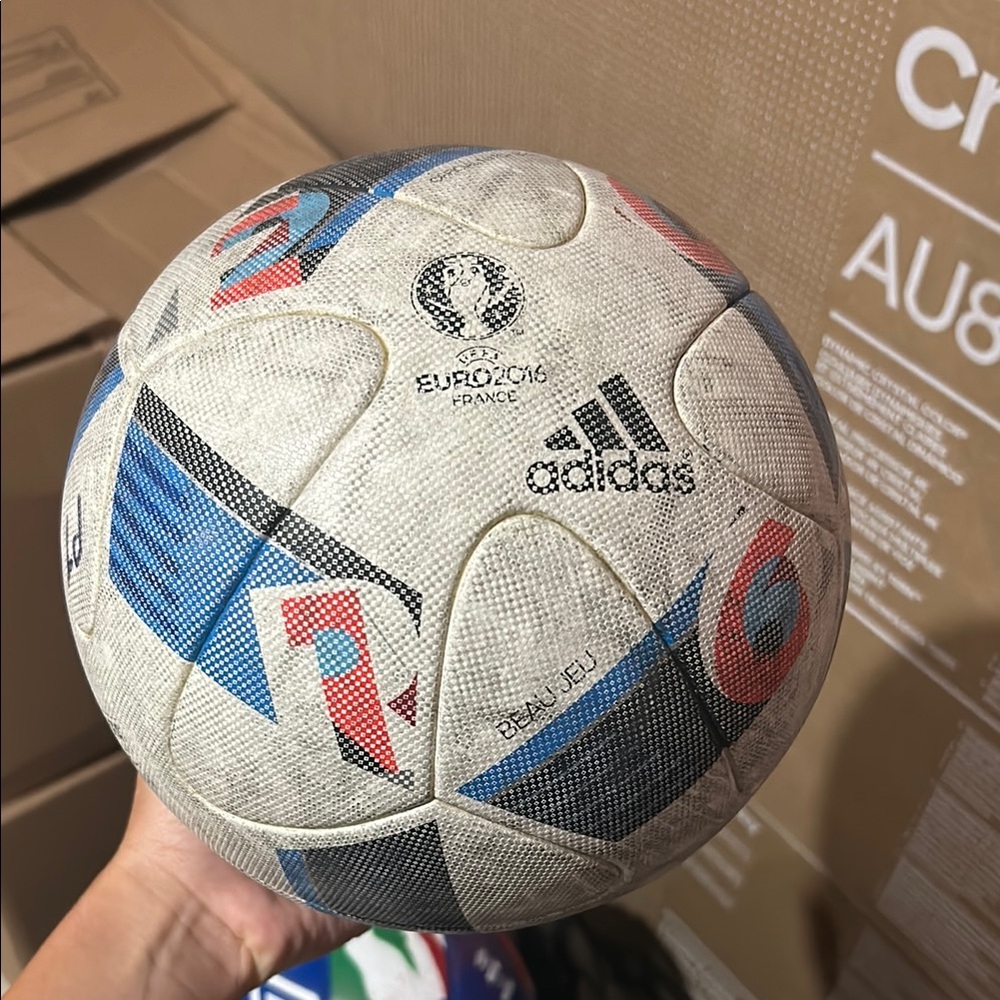 Adidas Euro 2016 Beau Jeu Soccer Ball